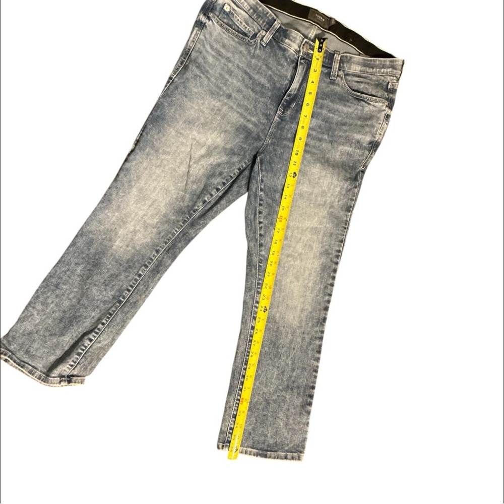 Torrid Crop Boot high rise jeans size 14. - Picture 4 of 6